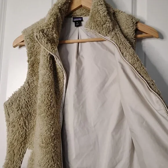 Patagonia Women's Beige ELKH Los Gatos Regular-Fit Sleeveless Fleece Vest Size M - Picture 3 of 8